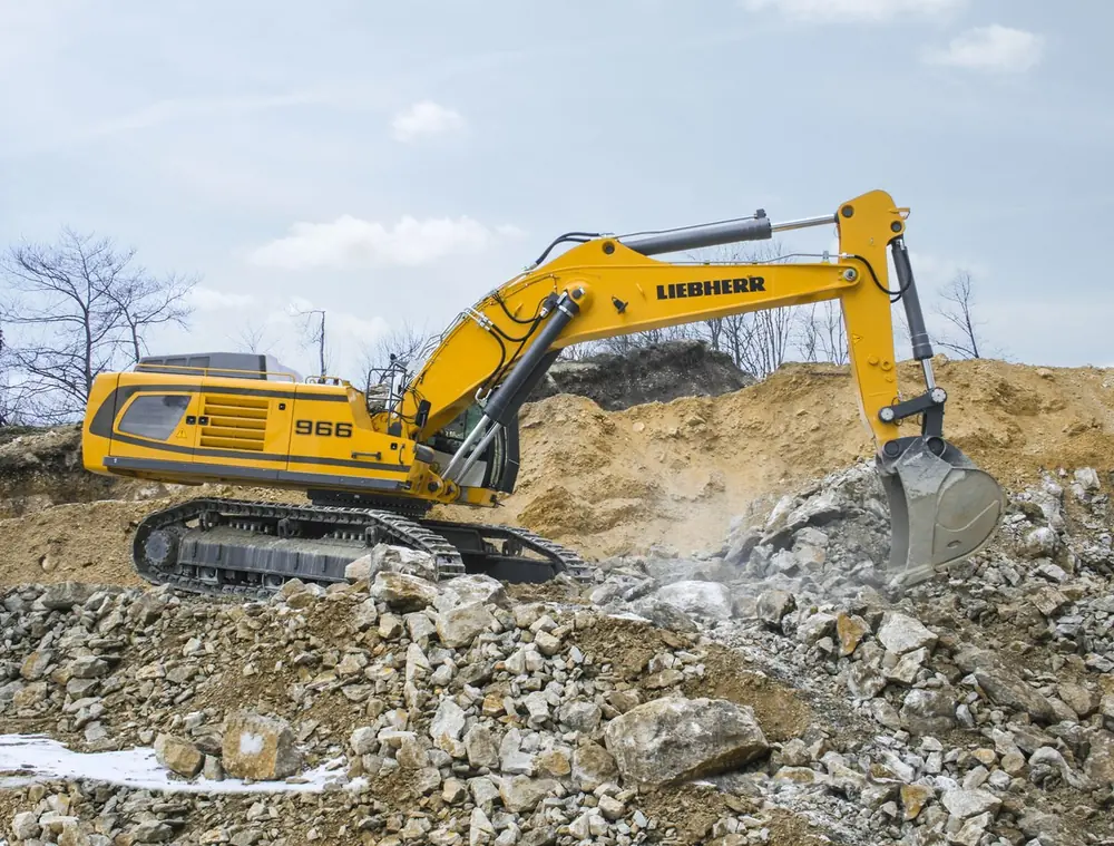 Liebherr R 966