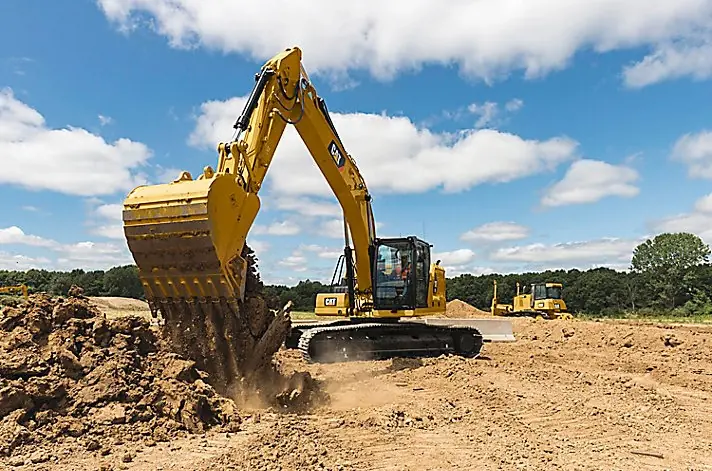 Caterpillar 320 thumbnail 3
