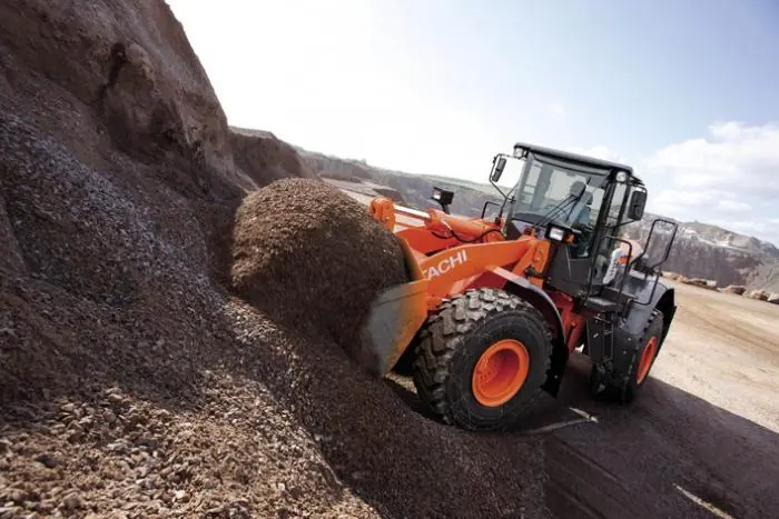 Hitachi ZW 220-5 thumbnail 4