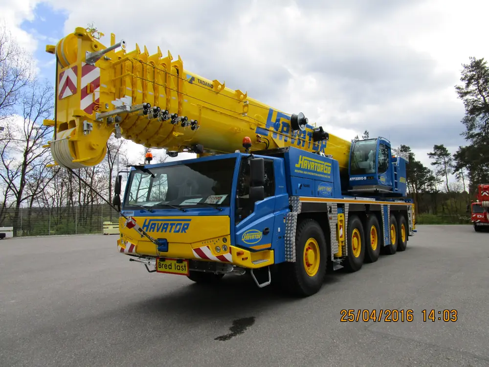 Tadano ATF 220G-5 thumbnail 8