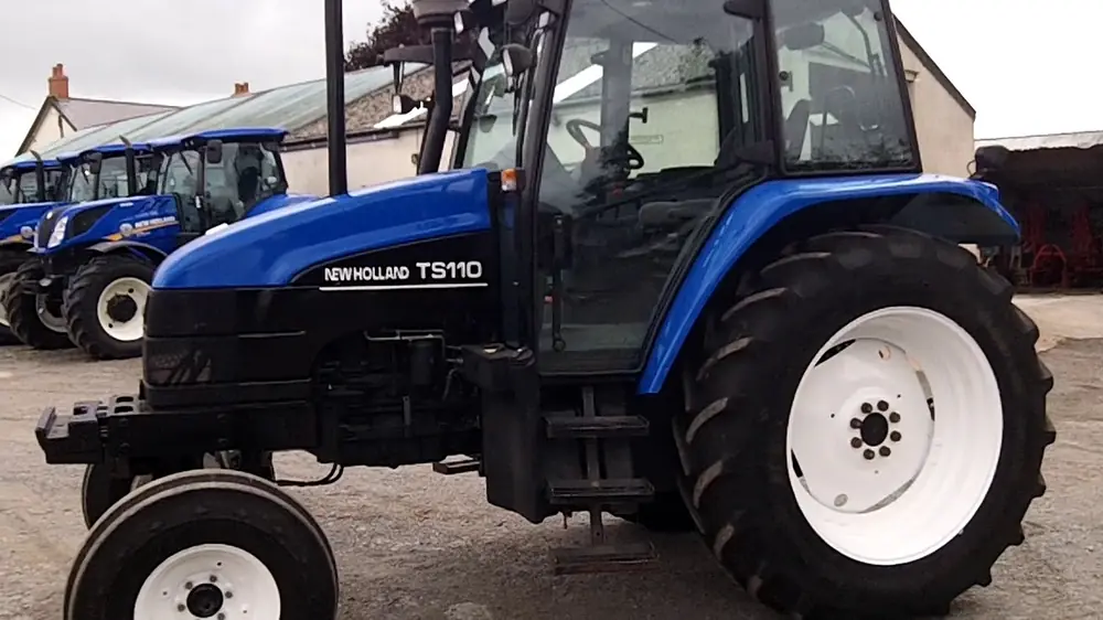 Ford-NH TS 110 ES TA