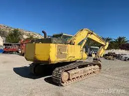 Komatsu PC240-3