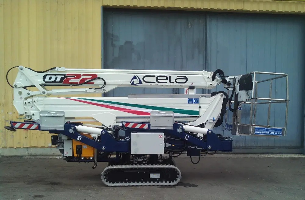 CELA DT22 Spyder thumbnail 2