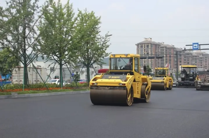 Bomag BW 205 AD-4 thumbnail 5
