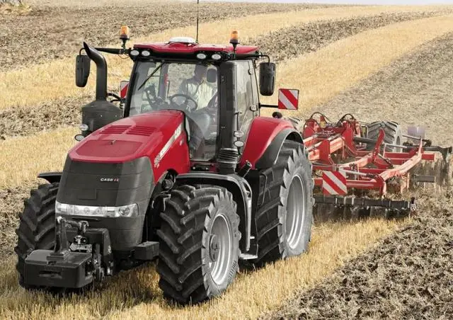 Case IH Magnum 340