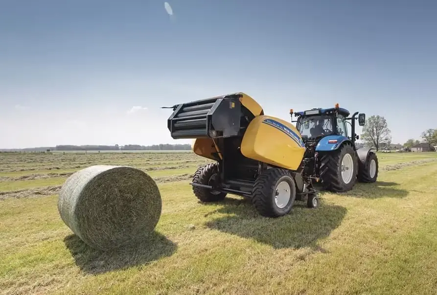 New Holland Roll Baler 125 thumbnail 3