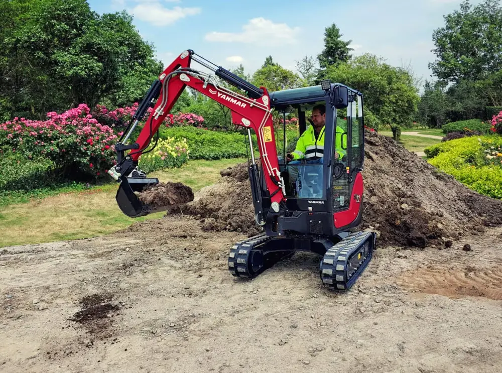Yanmar SV22 thumbnail 4