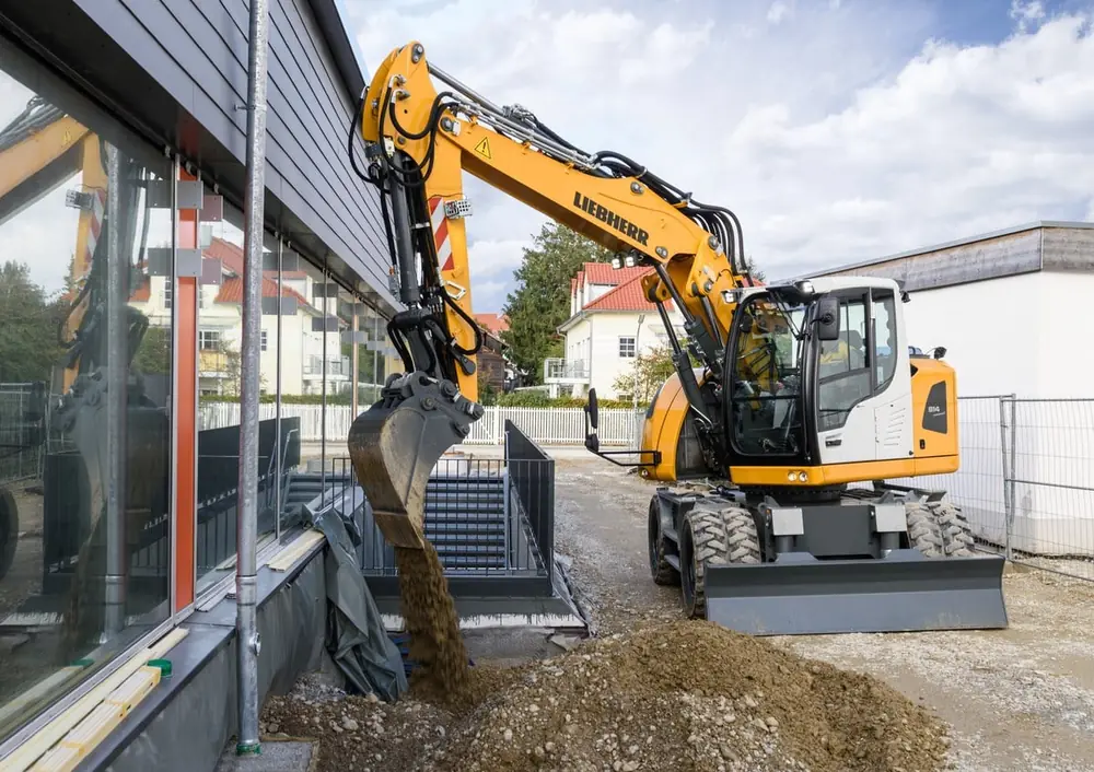 Liebherr A 914 Compact Litronic