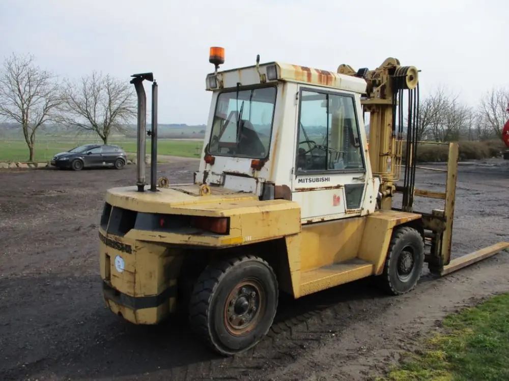 Mitsubishi FD 70 K