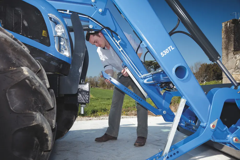 New Holland T4.75 thumbnail 3