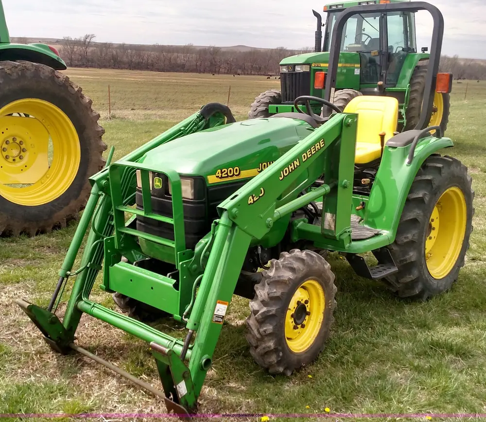 John Deere 4200 HST
