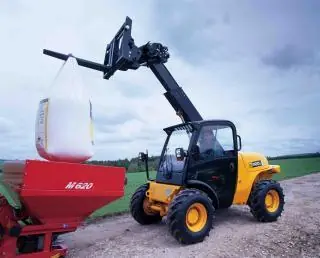JCB 520-40