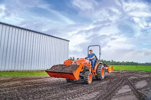 Kubota LX3520SUHSDC