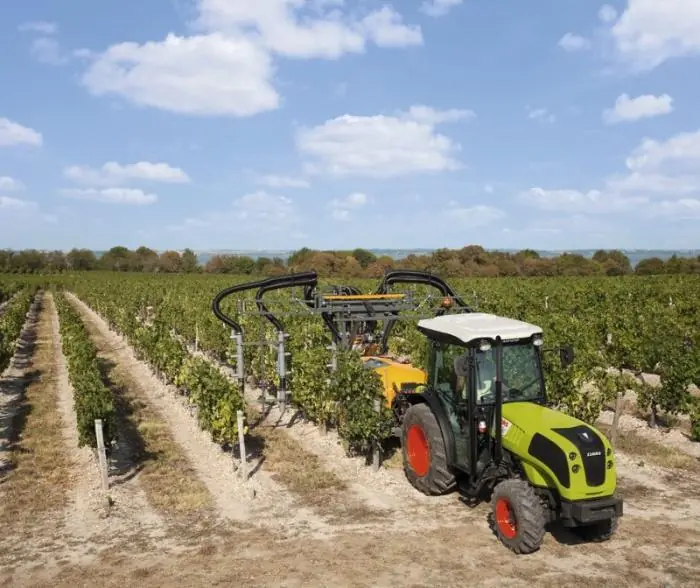 Claas Nexos 230 VE