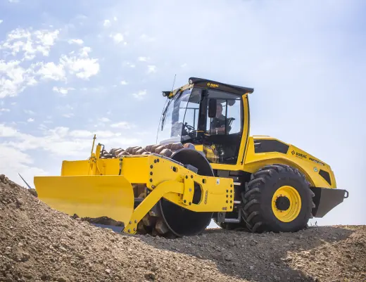 Bomag BW 213 DH+P-5