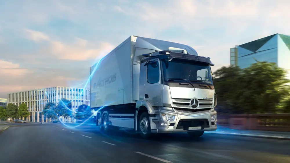 Mercedes-Benz eActros 300 L 4x2