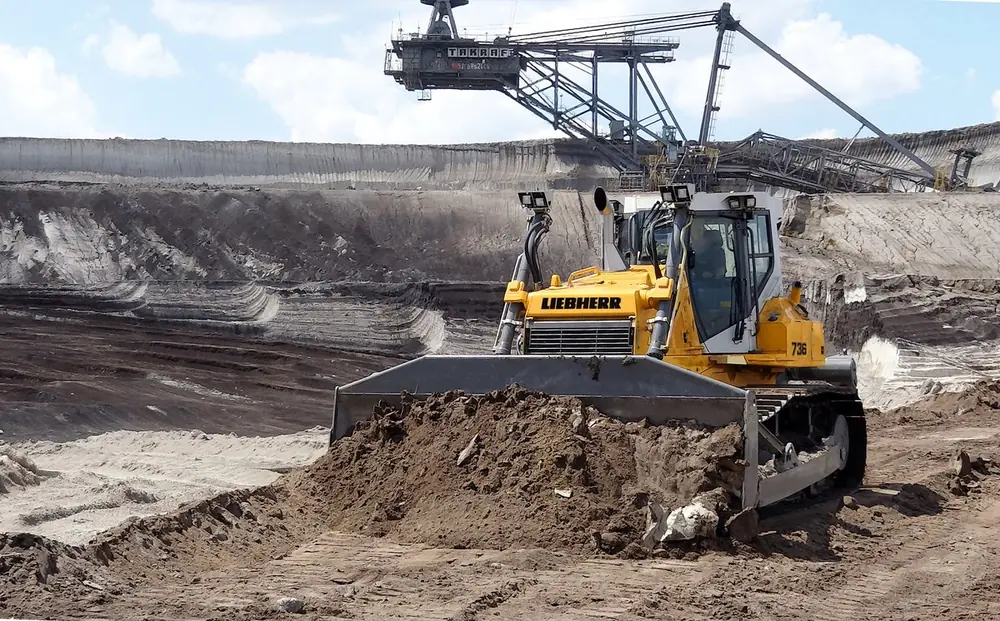 Liebherr PR 736 XL