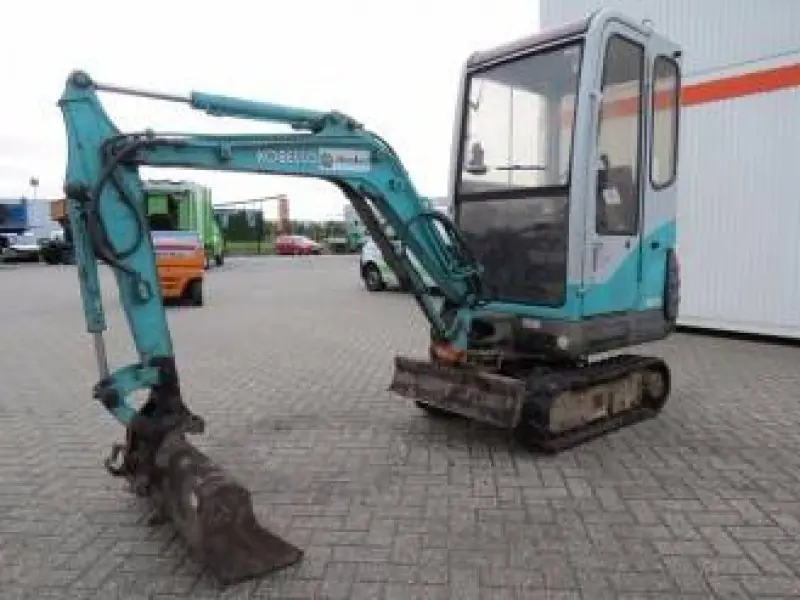 Kobelco SK 015