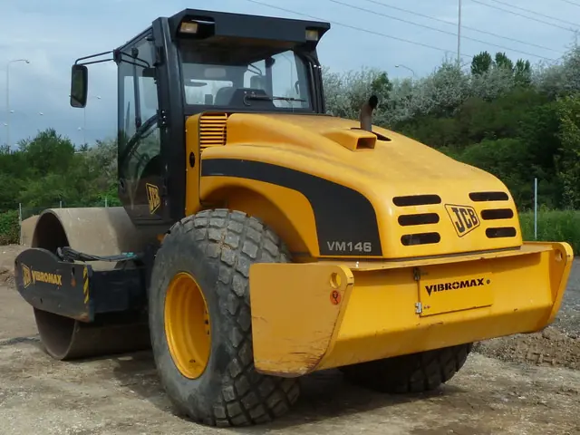 JCB-Vibromax VM 146 D T3