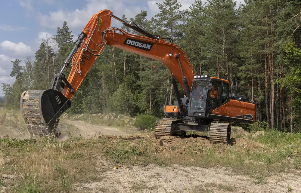 Doosan DX300LC-7 thumbnail 3