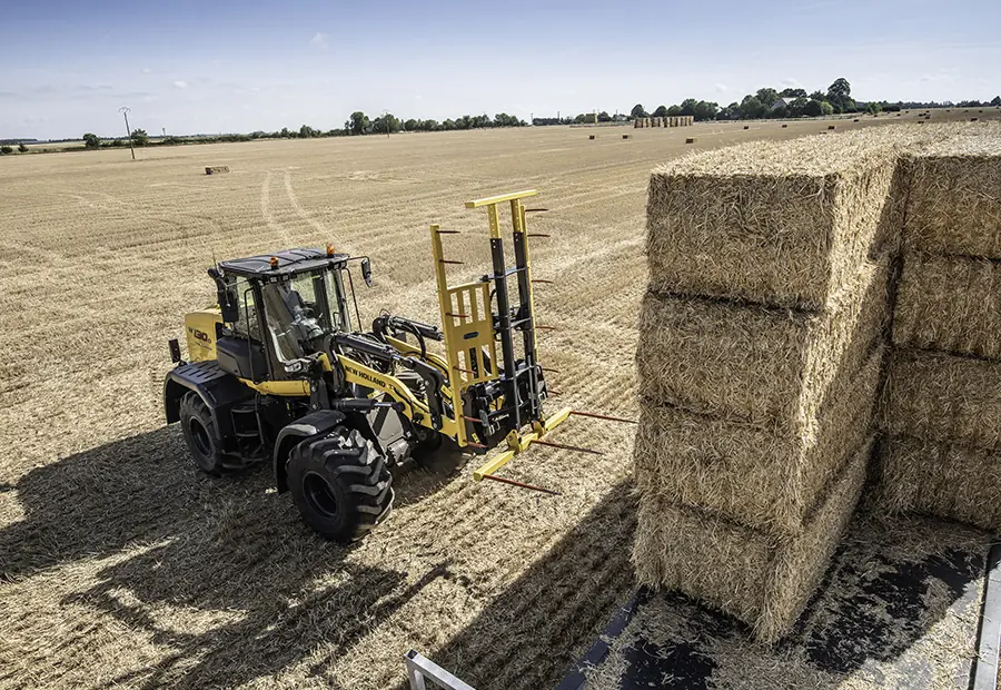 New Holland W130D LR thumbnail 2