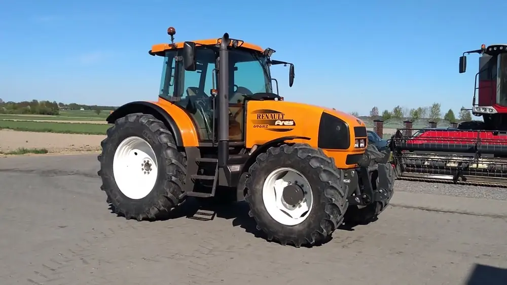 Renault Ares 696 RZ
