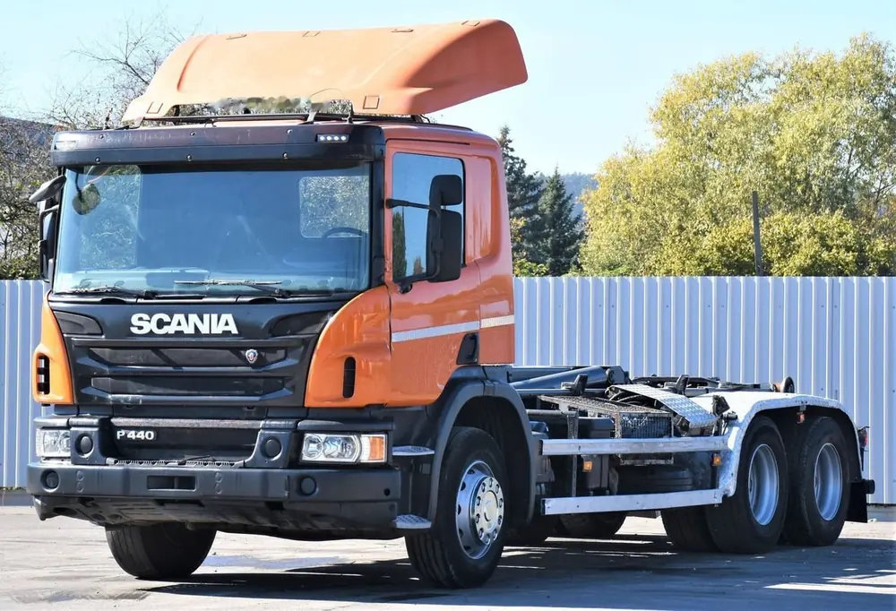 Scania P 440 6x2