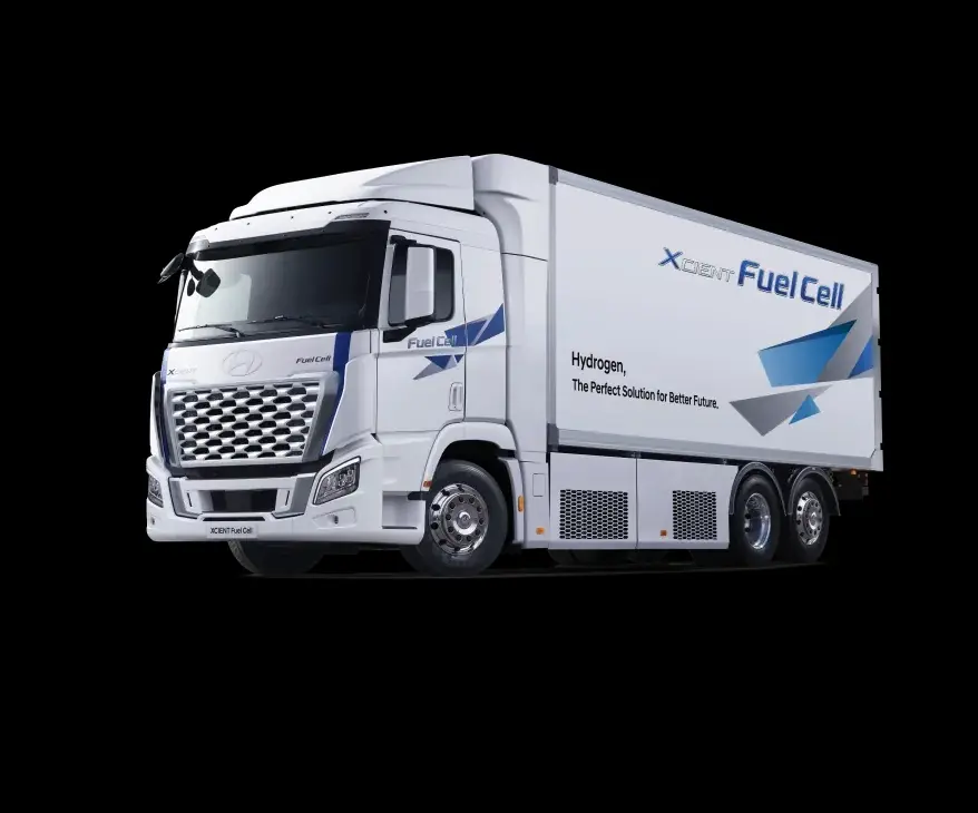 Hyundai Commercial Vehicles XCIENT Fuel Cell Truck 6x2 thumbnail 2