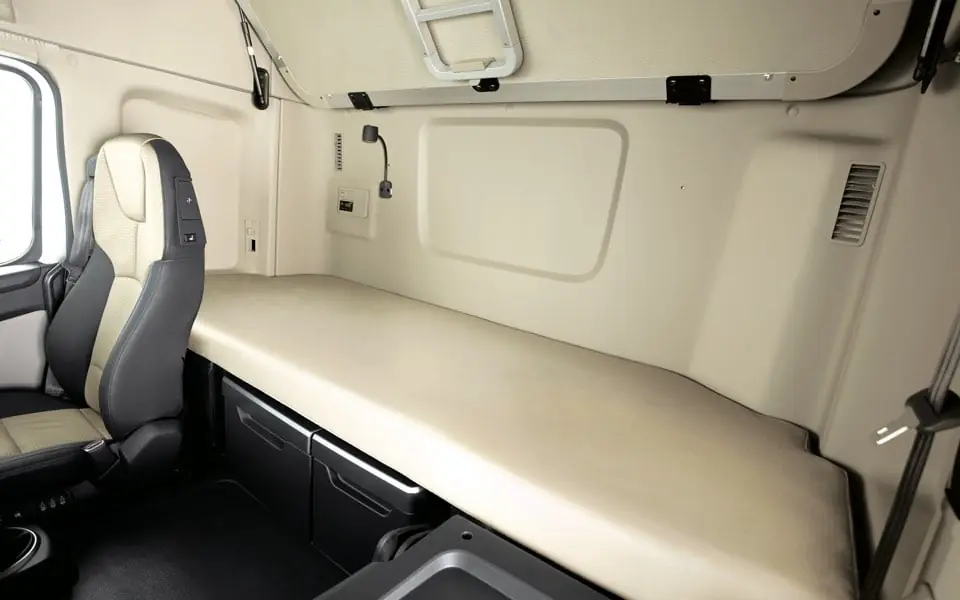 Hyundai Commercial Vehicles P520.64 D6CE50 thumbnail 3