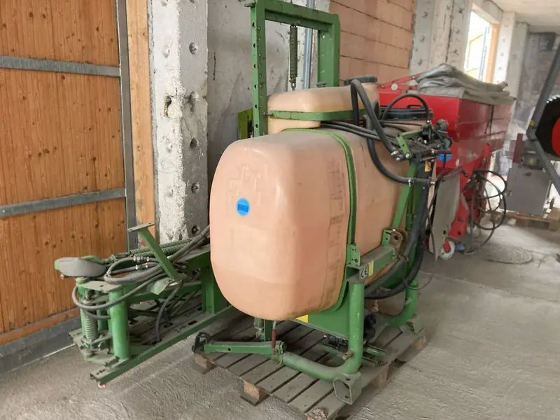 Amazone UF 600
