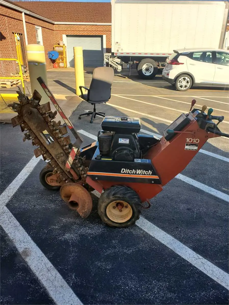 Ditch Witch PT 1010