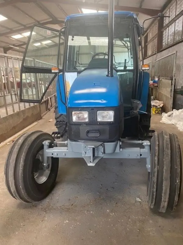 Ford-NH 4835