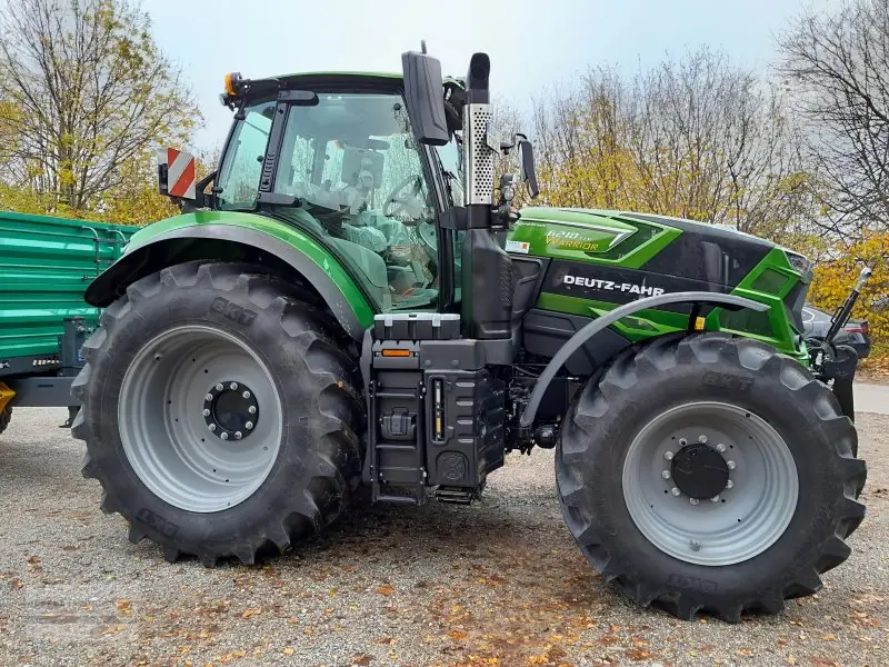 DEUTZ-FAHR 6210 CShift Agrotron