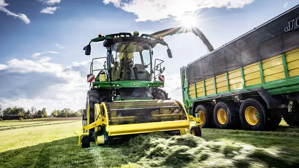 John Deere 649