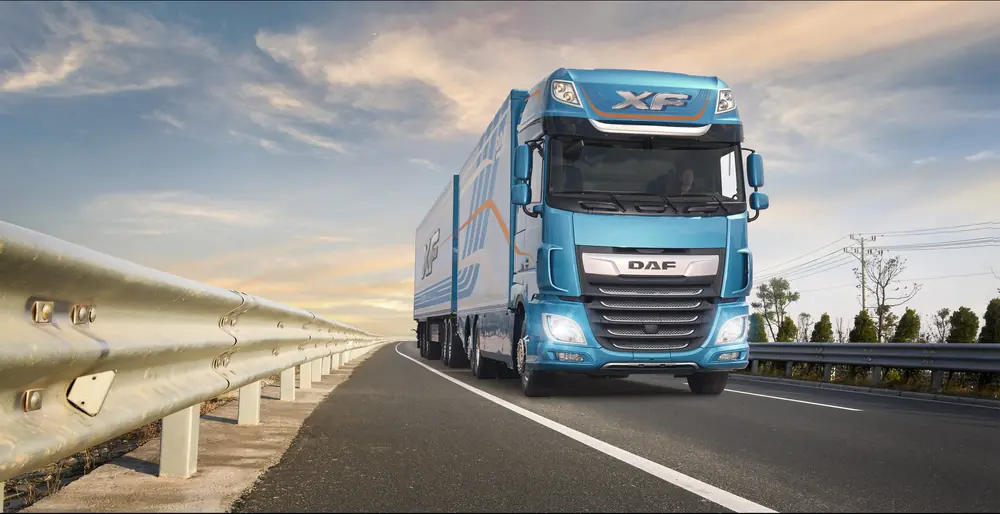 DAF XF 530 FT thumbnail 2