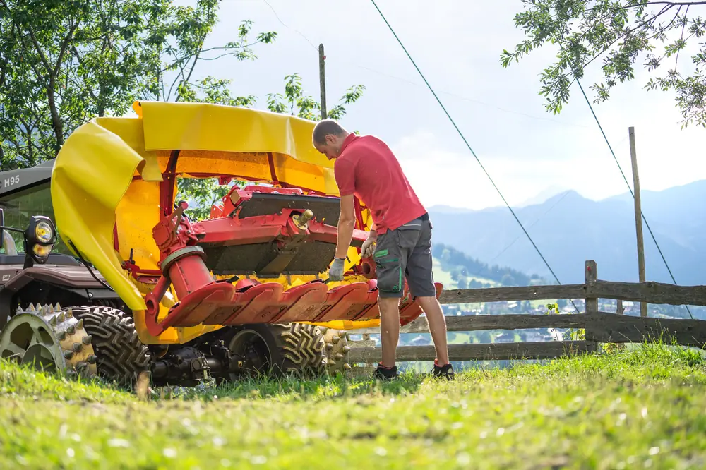 Pöttinger NovaCat F 2700 Alpin thumbnail 2