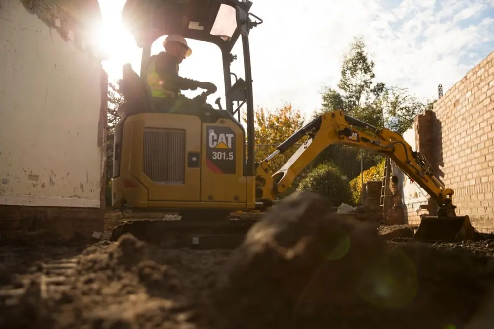 Caterpillar 301.5 thumbnail 3