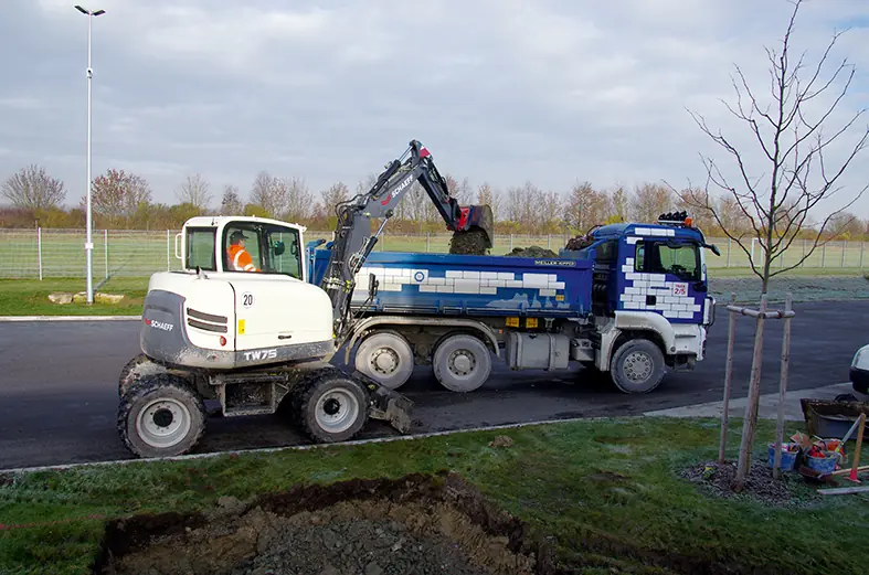 Schaeff TW 75 thumbnail 4