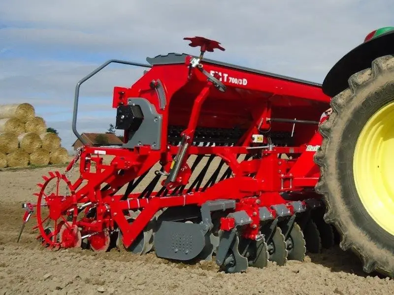 Unia FM T 700/3 D