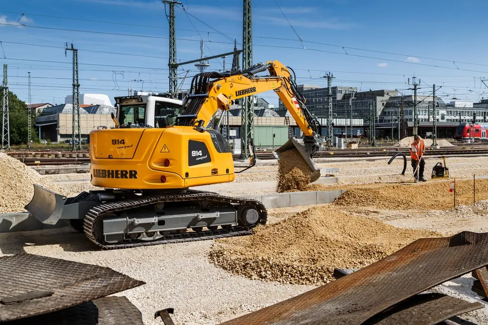 Liebherr R 914 C Litronic HDSL thumbnail 2