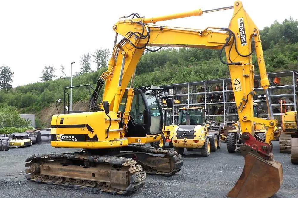 JCB JZ 235 L TAB