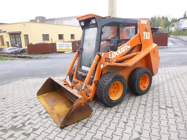 Locust 753