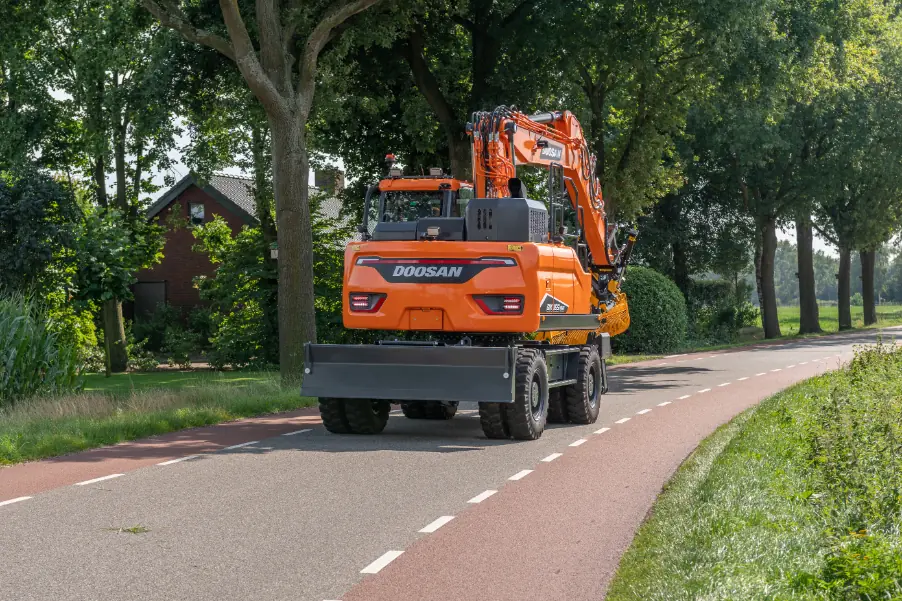 Doosan DX165WR-7 thumbnail 3
