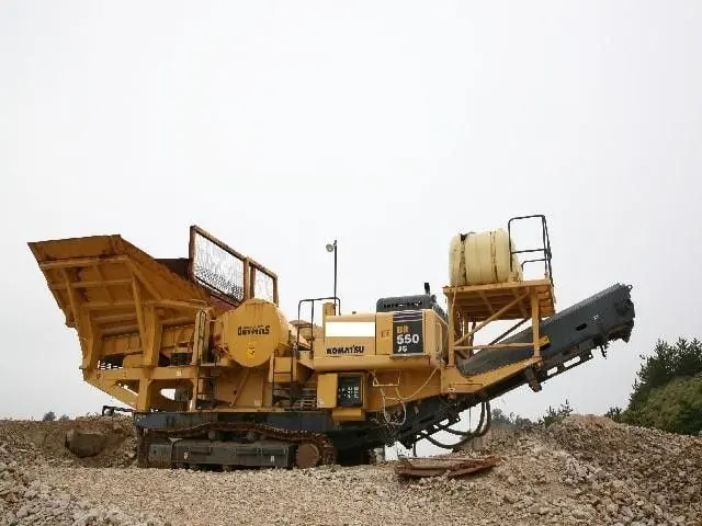 Komatsu BR550JG-1