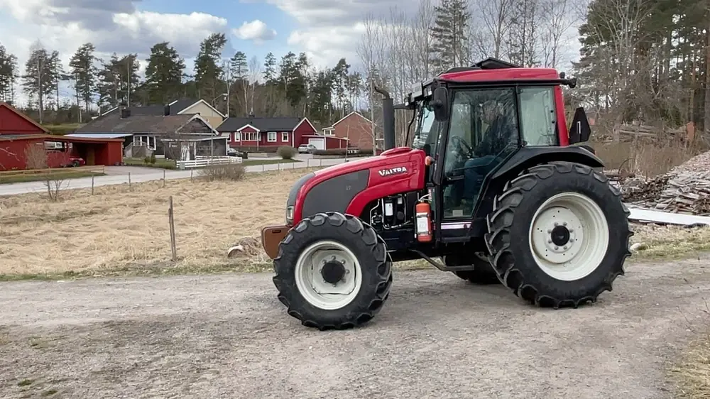 Valtra A72