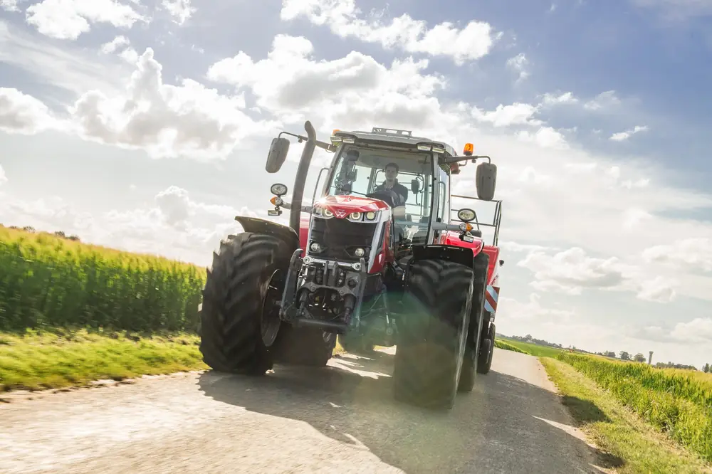 Massey Ferguson MF 7S.165 thumbnail 3