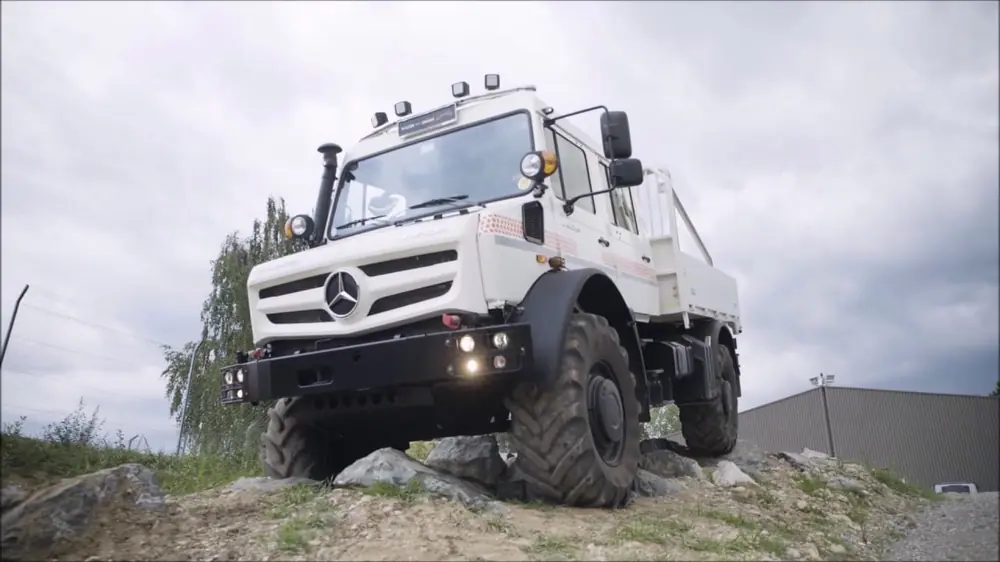 Unimog U 5023