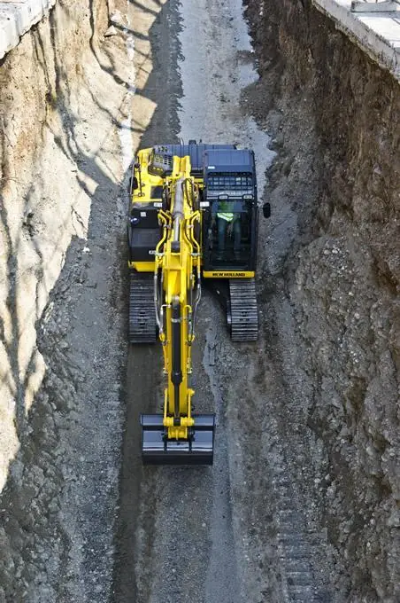New Holland E175C LC thumbnail 4