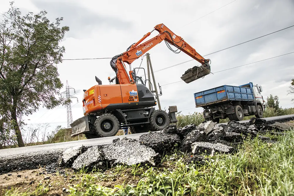 Hitachi ZX 140 W 5 thumbnail 3