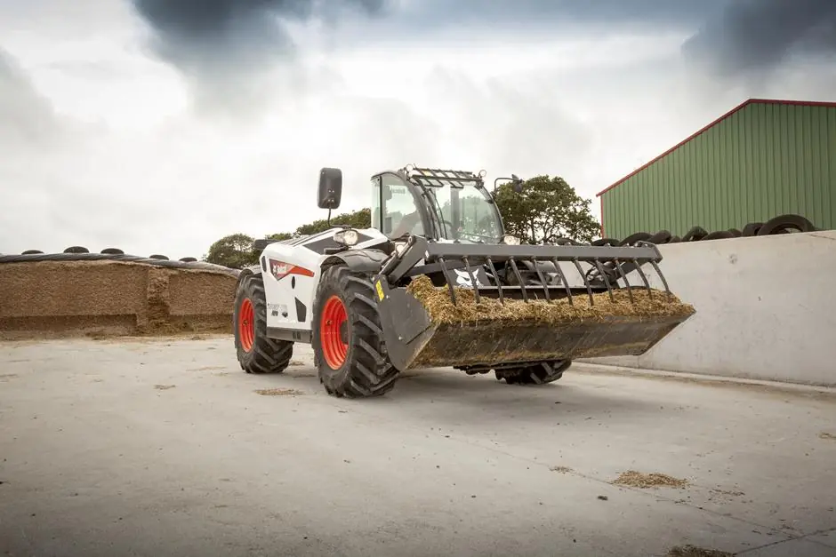 Bobcat TL34.65HF AGRI 130 IV thumbnail 2